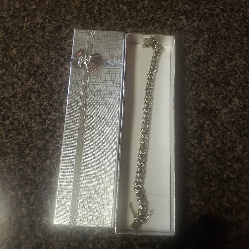 High Quality Jewelry- Sterling Silver Bracelet.
